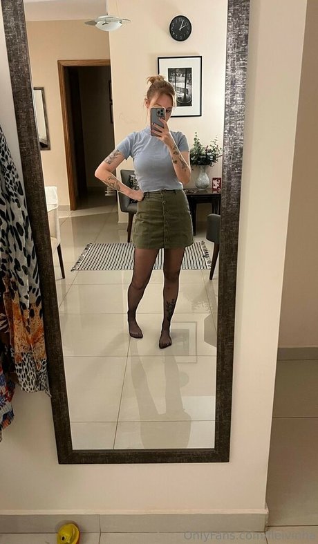 Flavia Sayuri estrella porno en alta definición galería