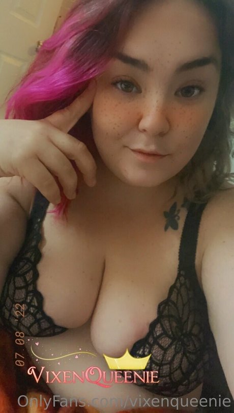 vixenqueenie modèle xxx image