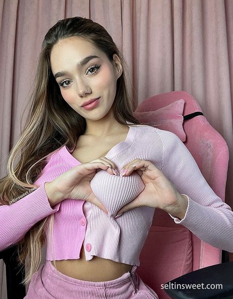 Seltin Sweety modelo de alta definición galerías