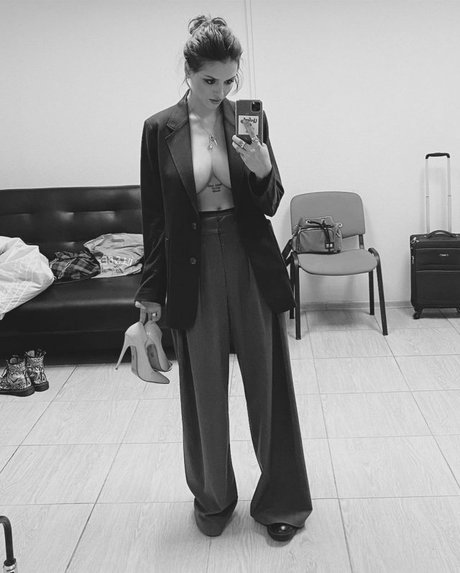 Rita Flores belle star du porno archive