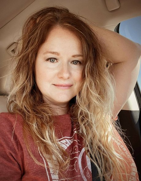 ellierenee actriz archivo