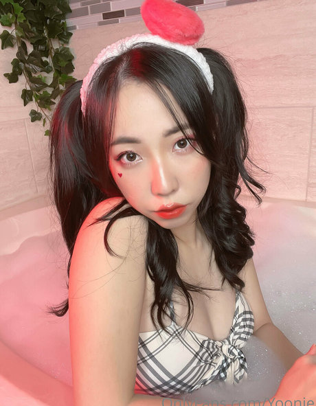 yooniefree modelo hermosa archivo