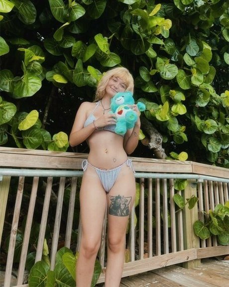 Nekohails nude actress photos