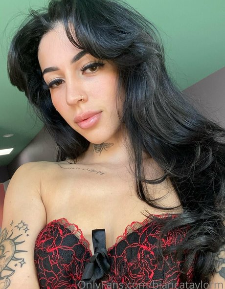 biancataylorm model nudes photo