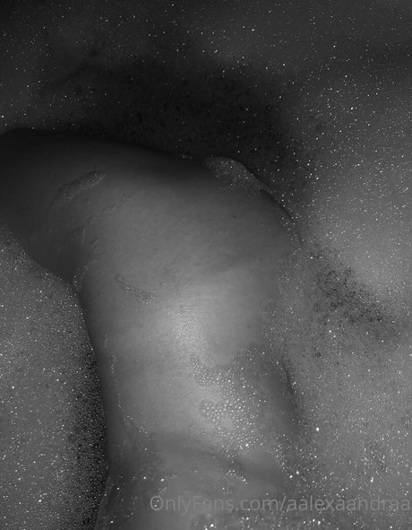 aalexaandraa nude model galleries