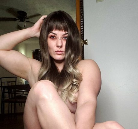 glitter tits modelo mejor galería