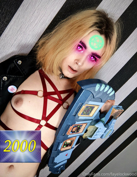 fayelockwood modèle érotique archive