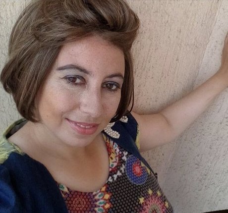 Nona Sokolova modelo porno foto