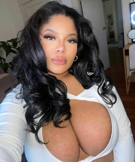 Gabrielle Logan pornstar free galleries