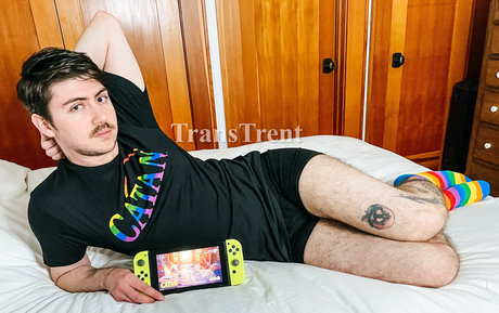 transtrentfree star nude pic