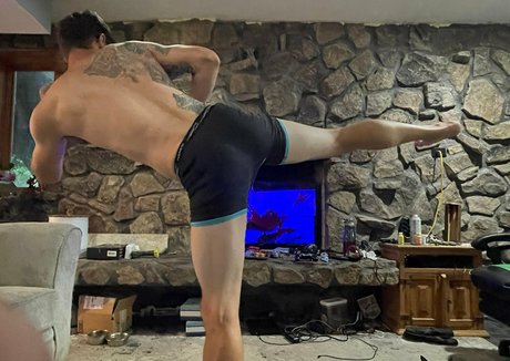 sirgash sex model archive