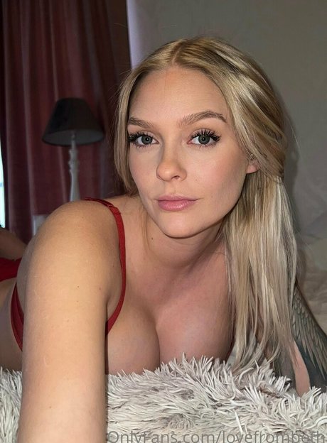 LoveFromBeth estrella imágenes