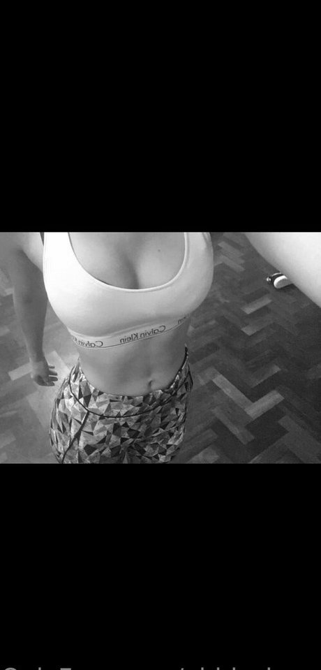 Abbie Haggar estrella porno superior imagen