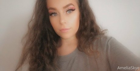 ameliaskye Miniature