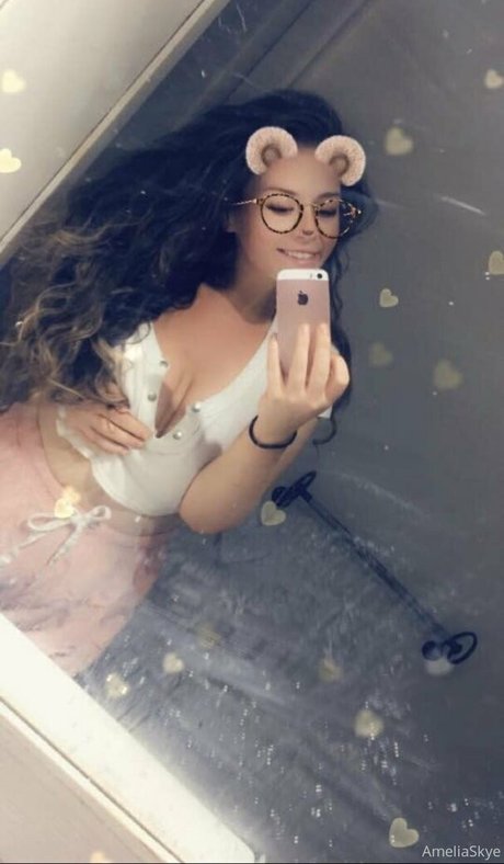 ameliaskye modèles nus image
