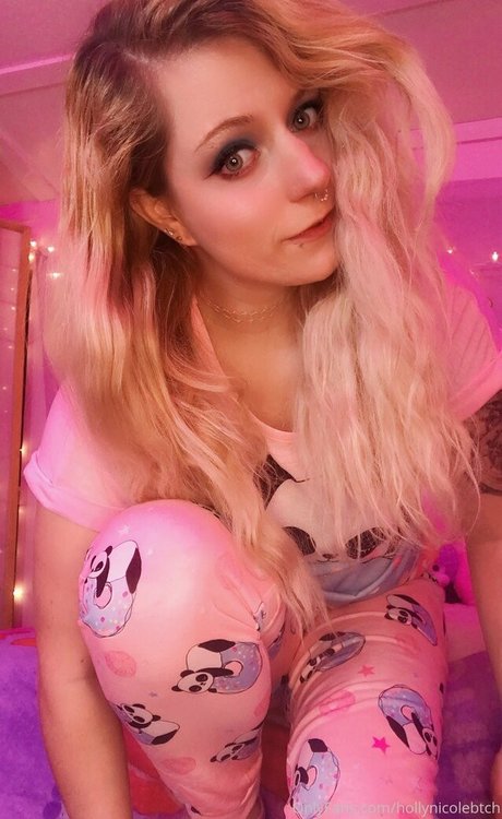 hollynicolebtch Image de profil