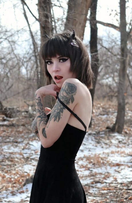 goth kitteen star du porno gratuite galeries