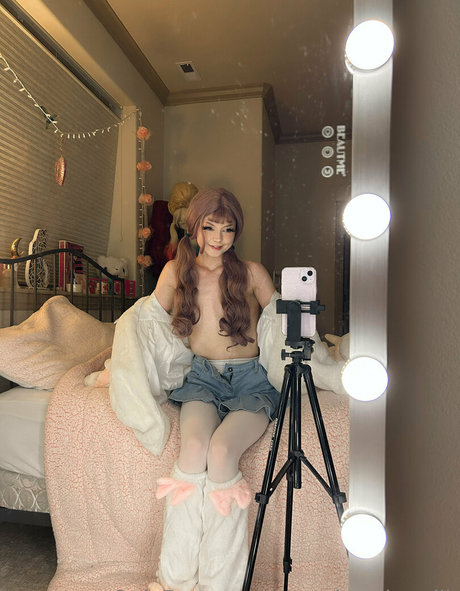 strawbearie milk modèle exclusif images