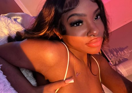 Selfie sexy onlyfans caliente erótico galería