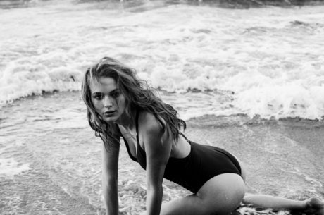 Anais Garnierbe modelo bonita imágenes