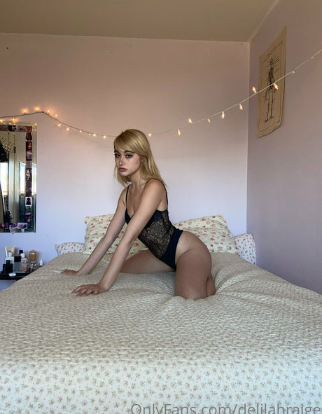 delilahraige star du porno sexy des photos