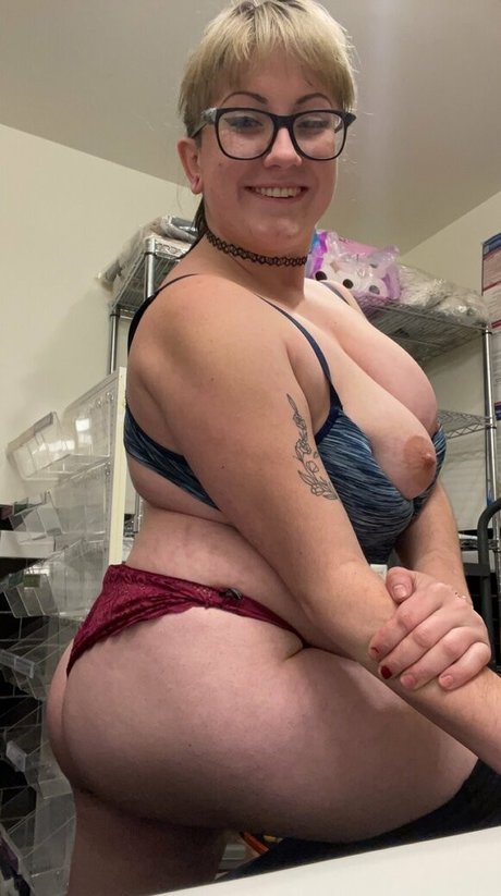 crystal2086bella actriz xxx imágenes