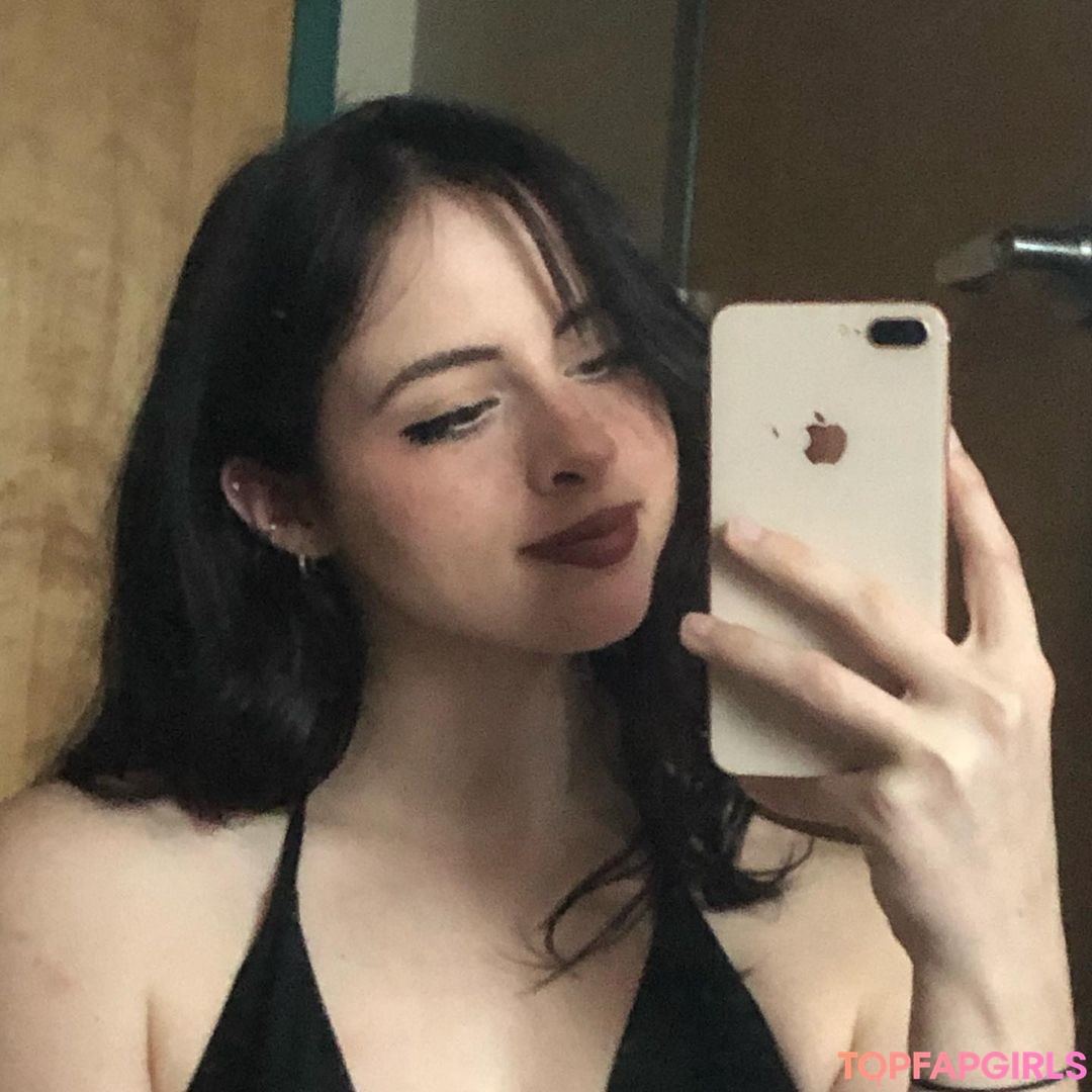 Liv Littlelivbug pornstar free image