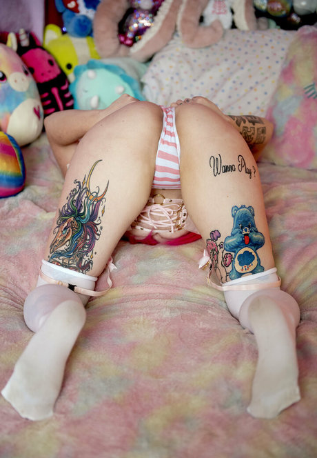 babyghoul 666 actrice hd images