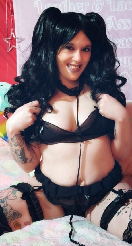 babyghoul 666 modelo agradable galerías