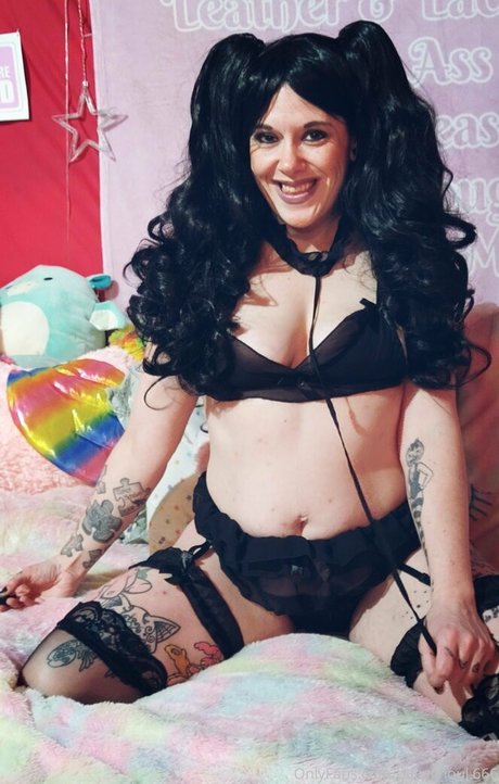 babyghoul 666 estrella porno erótica archivo