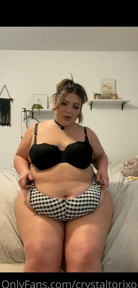 crystaltorixo actriz atractiva galería