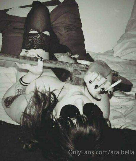 ara bella estrella atractiva imágenes