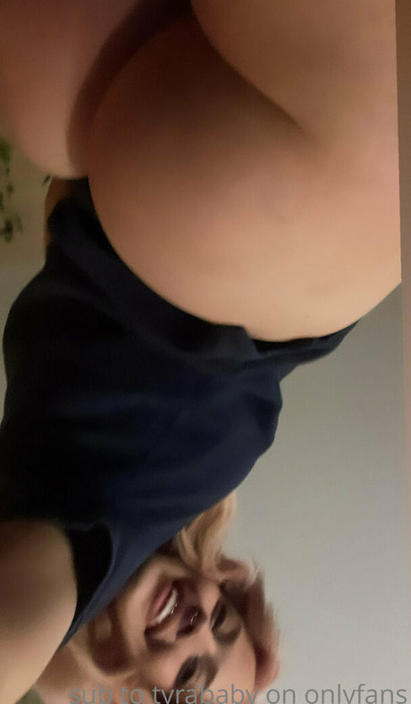 tyrababy modelo sexy fotos