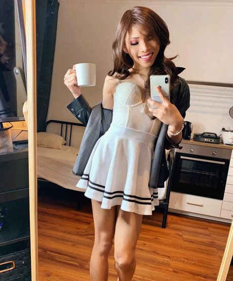 sashimishush modelo desnudos foto