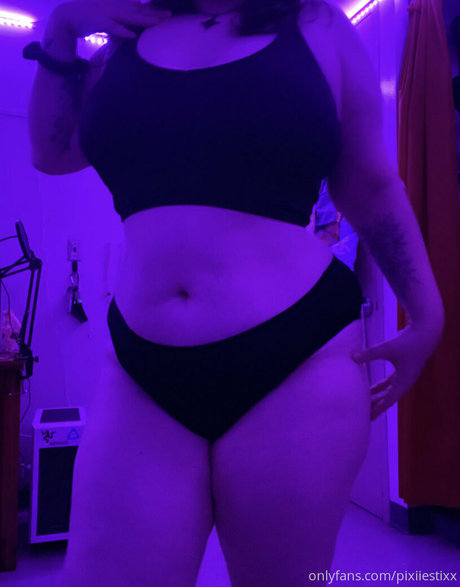 pixiiestixx actriz porno imagen