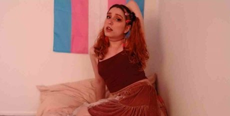 roxannerom actrice adulte des photos