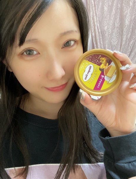 Hikaru Miyanishi arte modelo imágenes