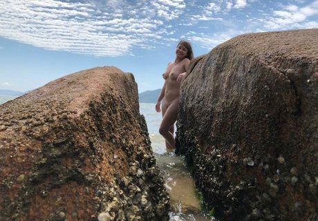 carinamoreschi modèle pornographique galerie