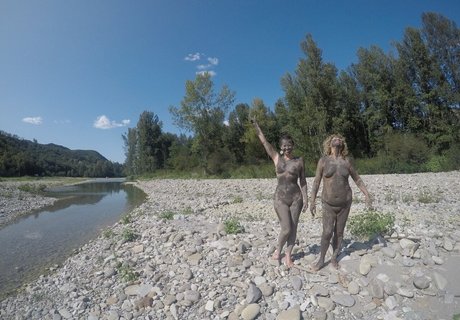 carinamoreschi star du porno parfaite photo