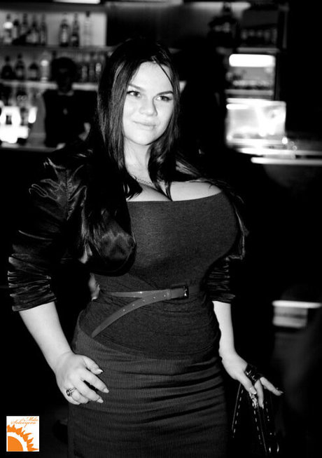 Maria Von Zarring star du porno gratuit archive