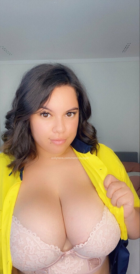 Nerd nugget actrice adulte img