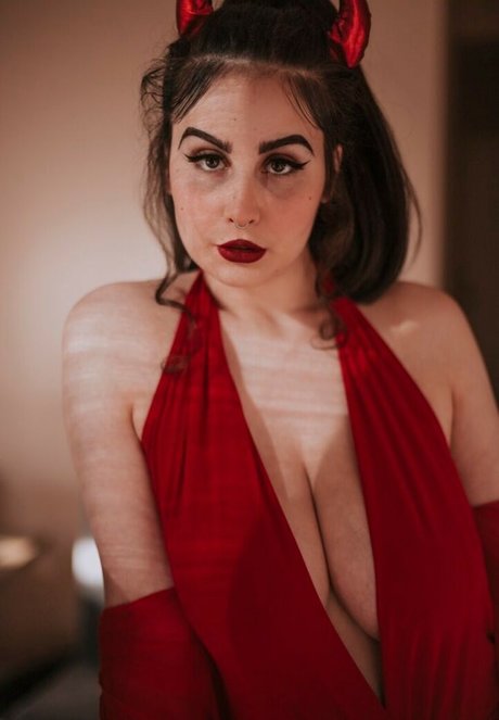 Aimee Leigh xxx star img