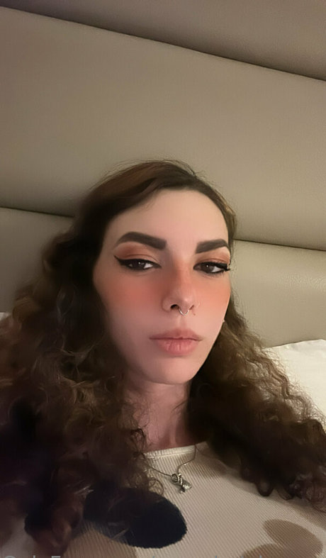 Eden Ayalon jolie actrice des photos