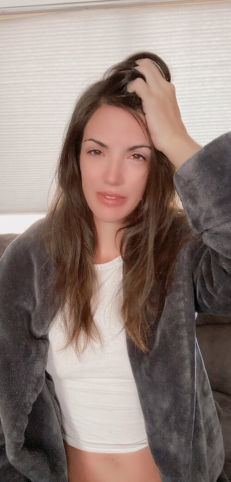 iamnotyoursub star pornographique photo