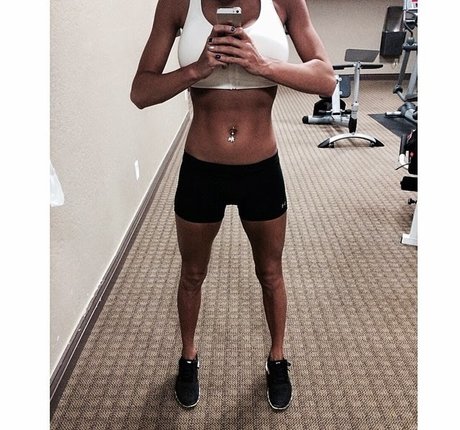 Amanda Thompson actrice érotique images