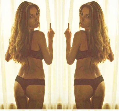 Amanda Thompson Miniatura