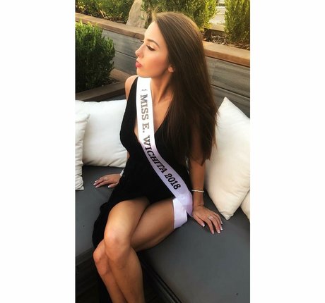 Amanda Thompson star du porno belle images