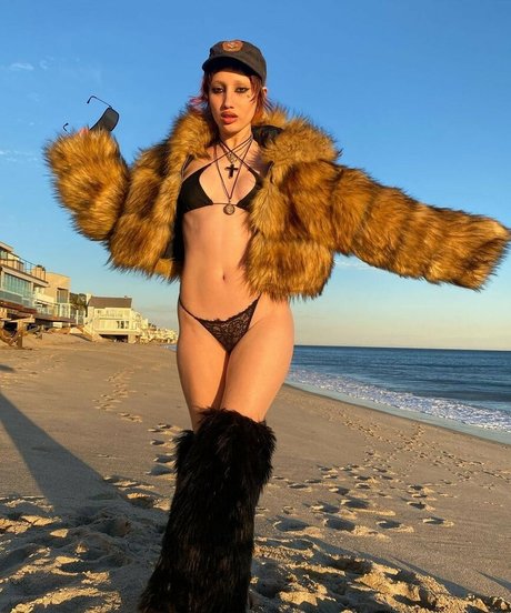 amargo deleite star nude photos
