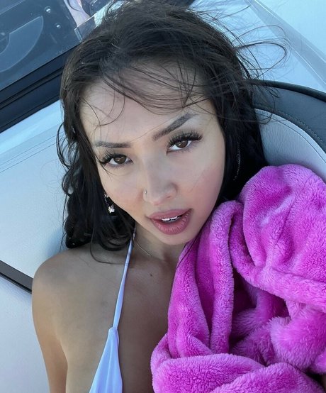 Ceces Playground modèles nus images