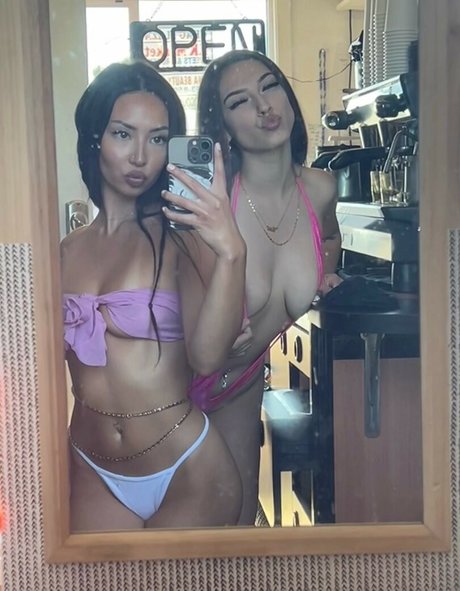 Ceces Playground hot pornstar pics